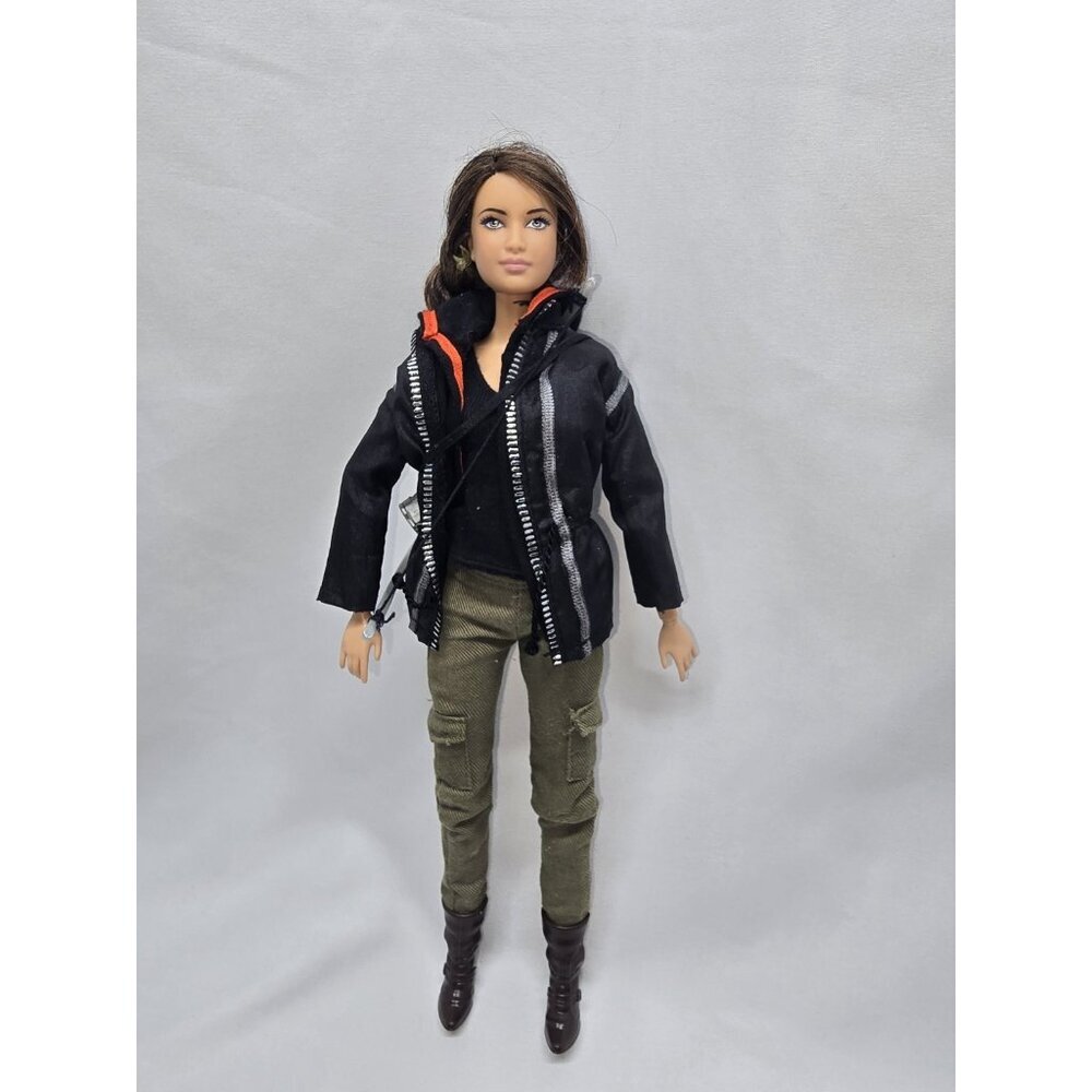 Mattel Barbie The Hunger Games: Catching Fire Katniss Everdeen Doll 2012